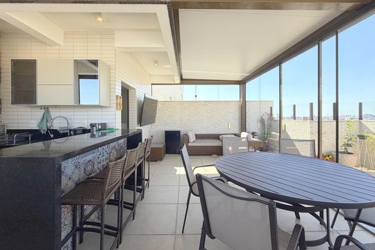 Apartamento à venda com 3 quartos, 161m² em Prado, Belo Horizonte