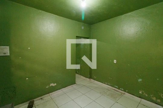 Casa à venda com 1 quarto, 180m² em Parque Novo Mundo, São Paulo
