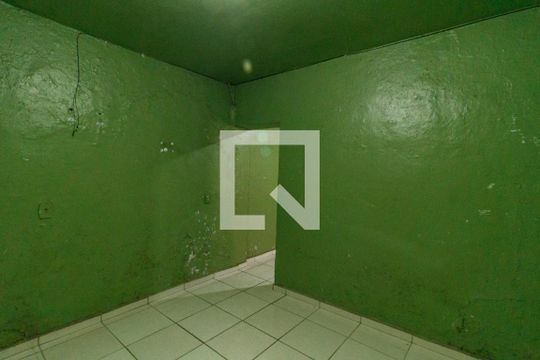 Casa à venda com 1 quarto, 180m² em Parque Novo Mundo, São Paulo