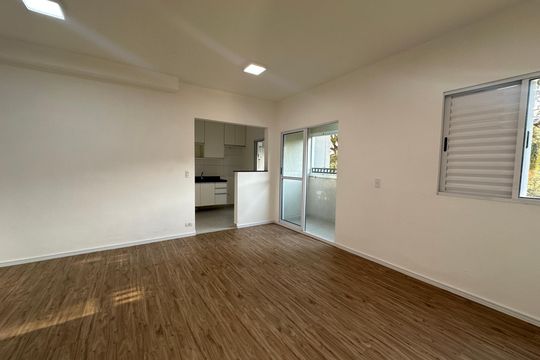 Sala de apartamento para alugar com 1 quarto, 54m² em Jardim Maria Helena, Barueri