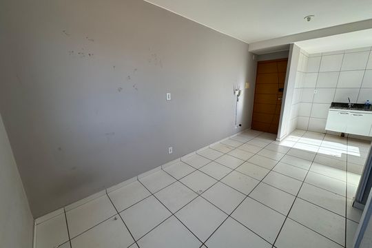 Sala de apartamento para alugar com 1 quarto, 31m² em Qs 305, Brasília