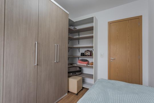 Quarto 2 de apartamento à venda com 2 quartos, 52m² em Jardim Carvalho, Porto Alegre