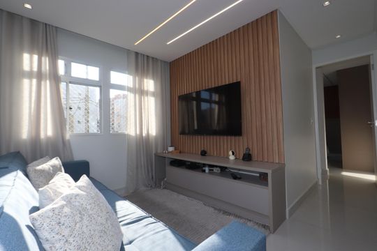 Apartamento à venda com 2 quartos, 60m² em Jd S Teresinha, São Paulo