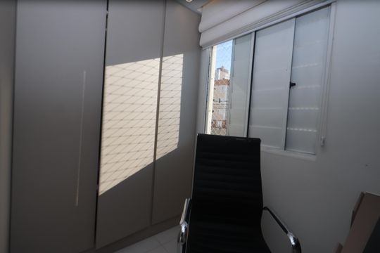 Closet Quarto 1 de apartamento à venda com 2 quartos, 60m² em Jd S Teresinha, São Paulo
