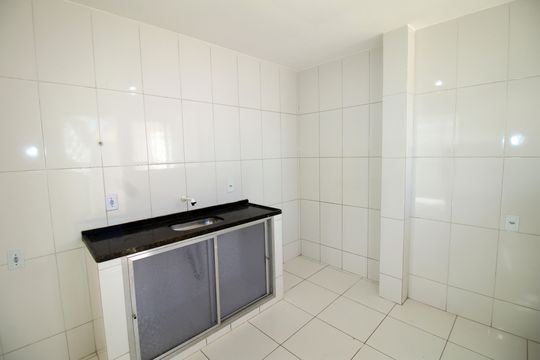 Cozinha de casa para alugar com 2 quartos, 60m² em Penha, Rio de Janeiro