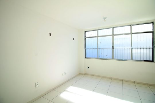 Casa para alugar com 2 quartos, 60m² em Penha, Rio de Janeiro