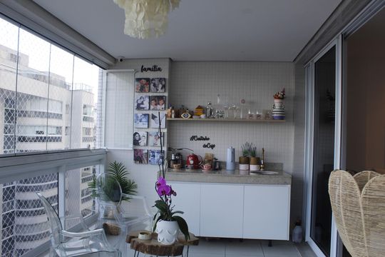 Varanda da Sala de apartamento para alugar com 3 quartos, 125m² em Barra da Tijuca, Rio de Janeiro