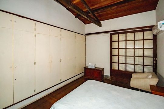 Casa à venda com 3 quartos, 10000m² em Pampulha, Belo Horizonte