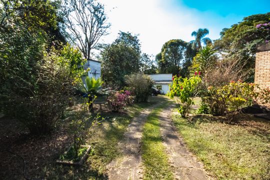 Casa à venda com 3 quartos, 10000m² em Pampulha, Belo Horizonte