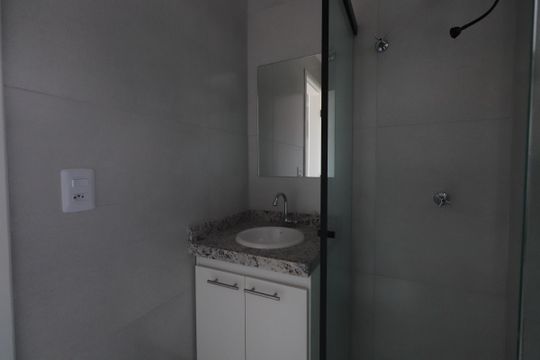 Banheiro de apartamento à venda com 1 quarto, 35m² em Vila Santa Isabel, São Paulo