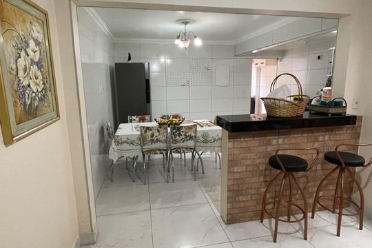 Cozinha de casa para alugar com 5 quartos, 210m² em Minas Caixa, Belo Horizonte