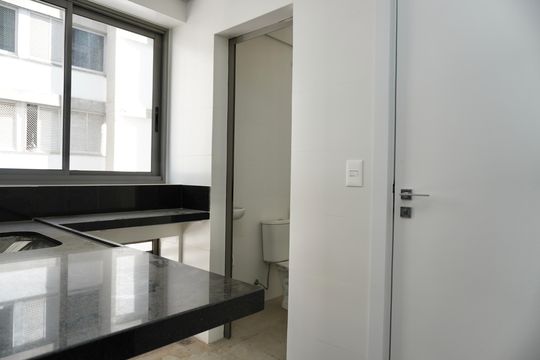 Área de Serviço de apartamento à venda com 3 quartos, 110m² em Funcionários, Belo Horizonte