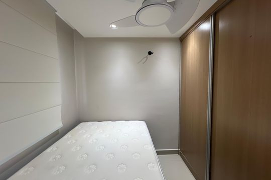 Quarto 1 de apartamento para alugar com 3 quartos, 76m² em Castelo, Belo Horizonte
