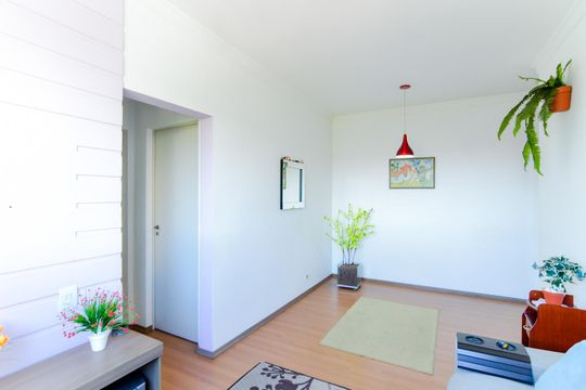 Sala de apartamento para alugar com 2 quartos, 60m² em Picanço, Guarulhos
