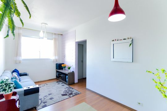 Sala de apartamento para alugar com 2 quartos, 60m² em Picanço, Guarulhos