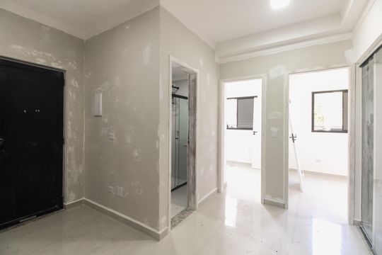 Sala  de apartamento à venda com 2 quartos, 40m² em Vila Santa Isabel, São Paulo