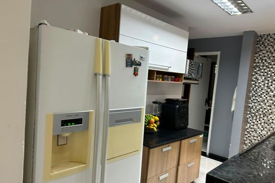 Cozinha de apartamento para alugar com 2 quartos, 72m² em Recreio dos Bandeirantes, Rio de Janeiro