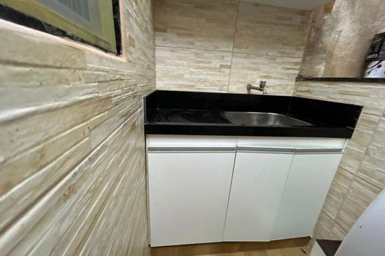 Área de serviço de apartamento para alugar com 2 quartos, 72m² em Recreio dos Bandeirantes, Rio de Janeiro