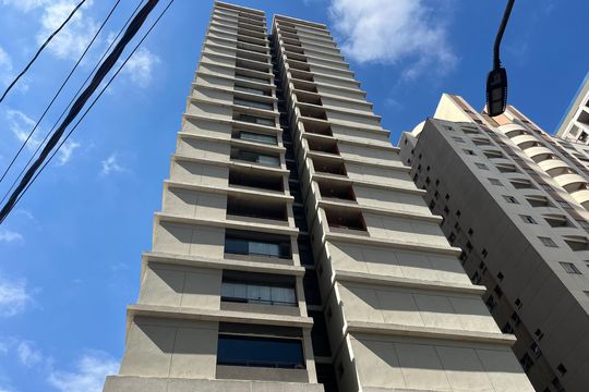 Fachada do Prédio de kitnet/studio para alugar com 1 quarto, 27m² em Perdizes, São Paulo