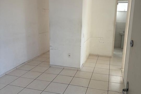 Apartamento para alugar com 2 quartos, 44m² em Tomás Coelho, Rio de Janeiro