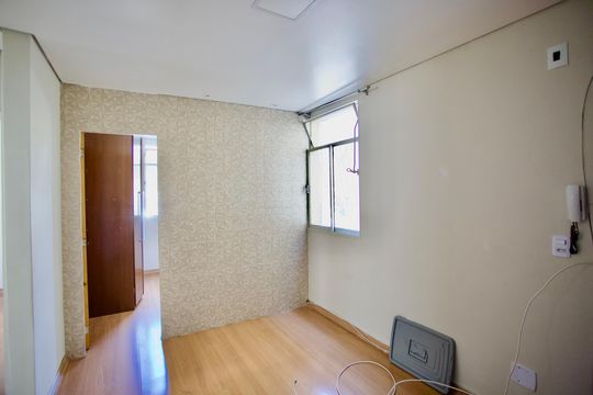 Sala de apartamento à venda com 2 quartos, 42m² em Inconfidentes, Contagem