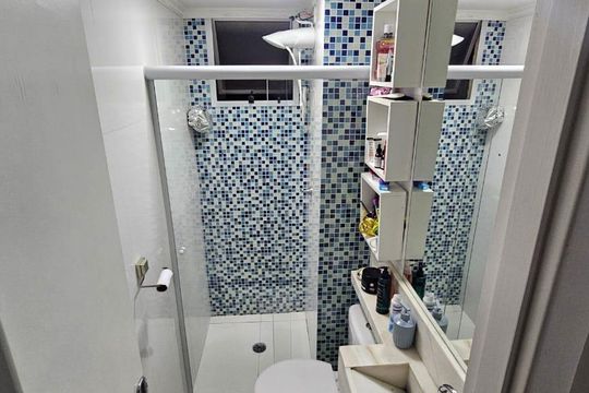 Banheiro de apartamento para alugar com 2 quartos, 39m² em Vila Nova Bonsucesso, Guarulhos