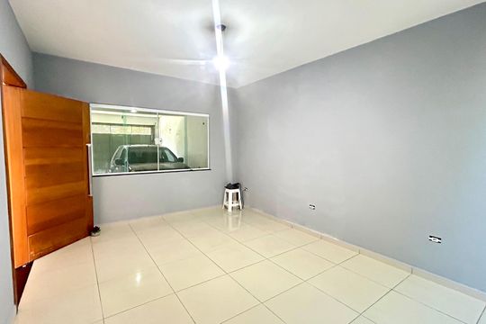 Sala de casa à venda com 4 quartos, 250m² em Jardim Adriana, Guarulhos