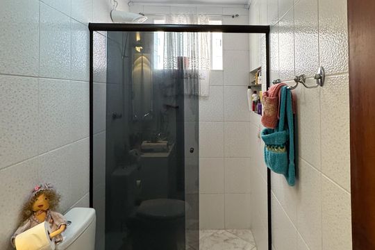 Banheiro Social de apartamento à venda com 2 quartos, 56m² em Anchieta, São Bernardo do Campo