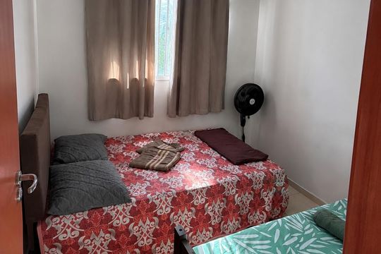 Quarto de apartamento para alugar com 2 quartos, 50m² em Parque Rodoviária, Campos dos Goytacazes