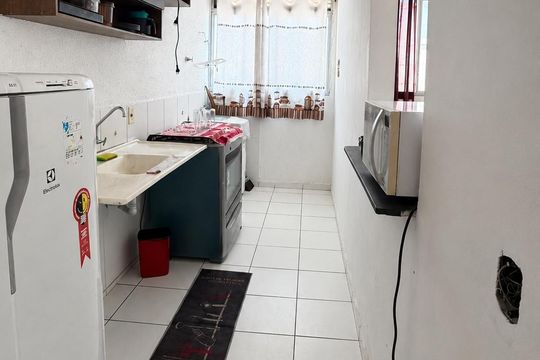 Cozinha de apartamento para alugar com 2 quartos, 50m² em Parque Rodoviária, Campos dos Goytacazes