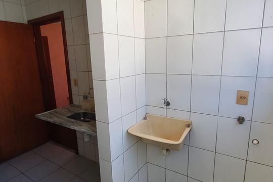 Área de serviço de apartamento à venda com 2 quartos, 58m² em Rio Branco, Belo Horizonte