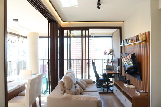 Sala de apartamento à venda com 2 quartos, 70m² em Pompeia, São Paulo
