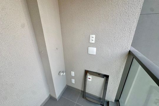Varanda de kitnet/studio para alugar com 1 quarto, 24m² em Jardim das Acacias, São Paulo