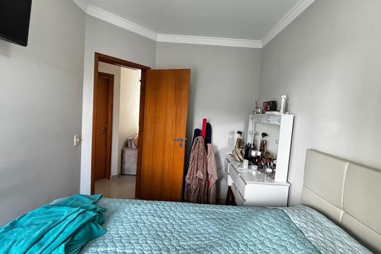 Quarto 1 de apartamento à venda com 2 quartos, 56m² em Vila Valparaíso, Santo André