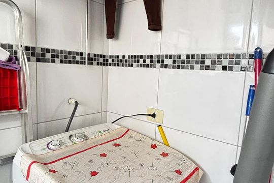 Cozinha e Área de Serviço de apartamento à venda com 2 quartos, 56m² em Vila Valparaíso, Santo André