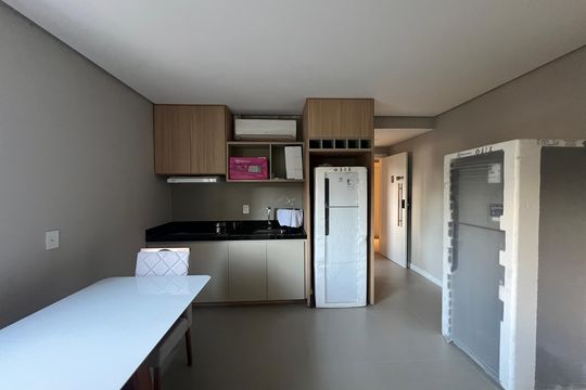 Cozinha de apartamento à venda com 1 quarto, 44m² em Ouro Preto, Belo Horizonte