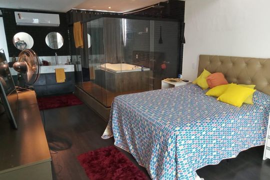 Quarto de casa à venda com 3 quartos, 235m² em Piratininga, Niterói