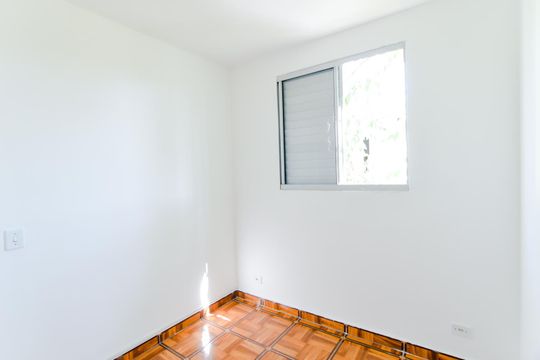 Quarto 1 de apartamento à venda com 2 quartos, 45m² em Jardim Silvestre, Guarulhos