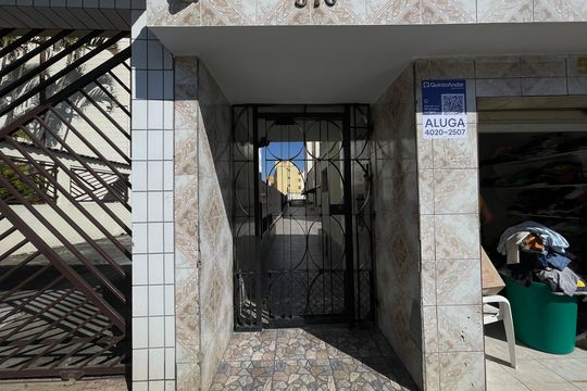 Fachada+Placa  de apartamento para alugar com 2 quartos, 49m² em Artur Alvim, São Paulo