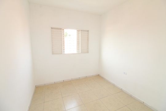 Quarto 1 de casa para alugar com 2 quartos, 46m² em Jardim Valparaiba, São José dos Campos