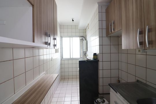 Cozinha/Área de serviço de apartamento para alugar com 2 quartos, 66m² em Ferrazópolis, São Bernardo do Campo