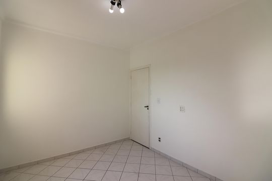 Sala  de apartamento para alugar com 2 quartos, 66m² em Ferrazópolis, São Bernardo do Campo