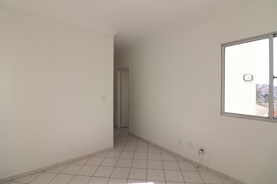 Sala  de apartamento para alugar com 2 quartos, 66m² em Ferrazópolis, São Bernardo do Campo