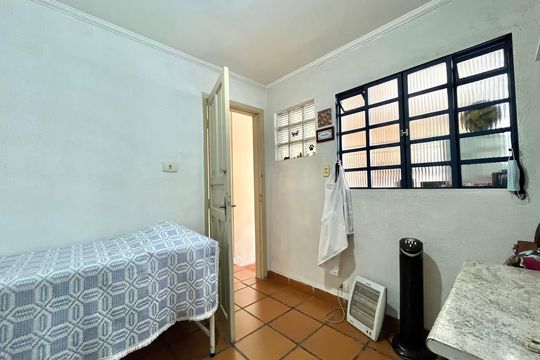 Quarto de Serviço de casa à venda com 4 quartos, 199m² em Parque Jabaquara, São Paulo