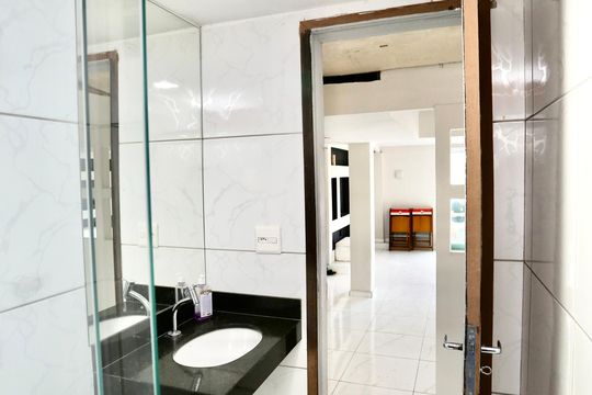 Banheiro Social de casa para alugar com 2 quartos, 80m² em Conjunto Agua Branca, Contagem