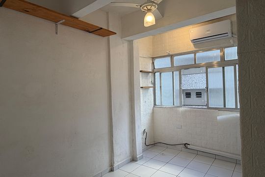 Quarto de apartamento para alugar com 1 quarto, 44m² em Ponta da Praia, Santos