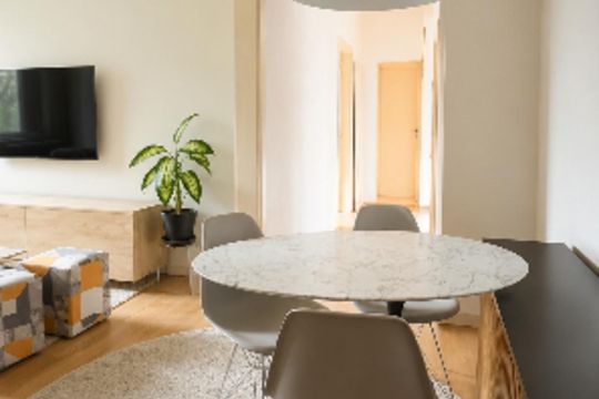 Sala de apartamento à venda com 2 quartos, 67m² em Pinheiros, São Paulo