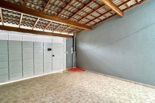 Garagem de casa para alugar com 3 quartos, 145m² em Jardim Presidente Dutra, Guarulhos