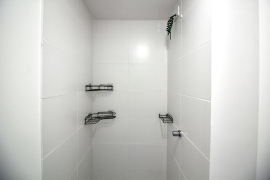 Banheiro de apartamento para alugar com 2 quartos, 35m² em Engenheiro Goulart, São Paulo