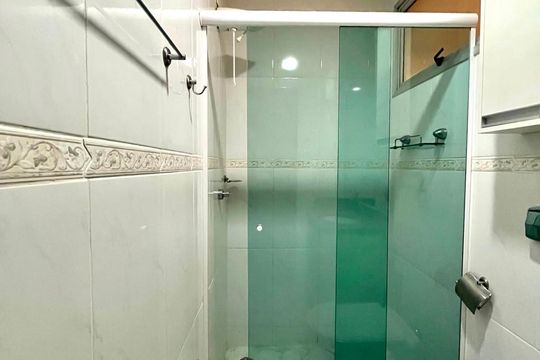 Banheiro de apartamento à venda com 3 quartos, 93m² em São Bernardo, Campinas